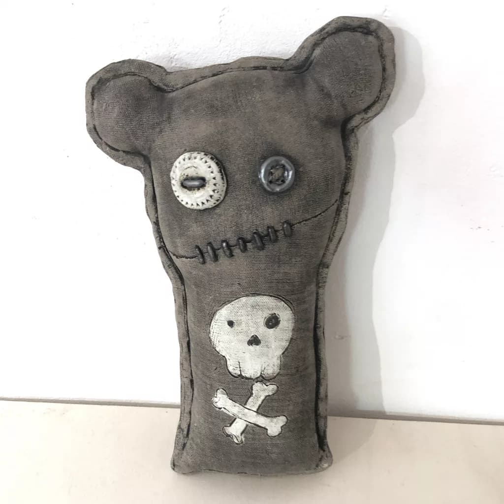 Teddy D — view 2 of 10